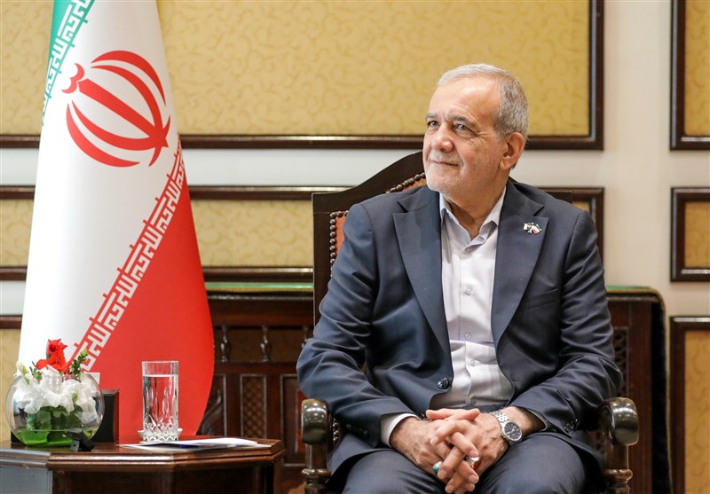 افتتاح 57 هزار واحد مسکن حمایتی و 202 پروژه عمرانی با دستور پزشکیان